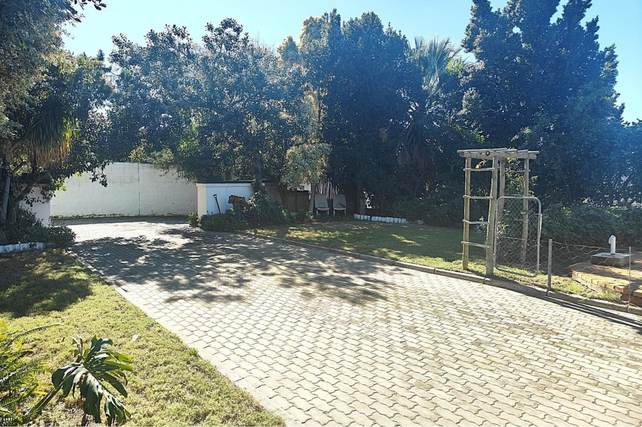 5 Bedroom Property for Sale in Piketberg Western Cape